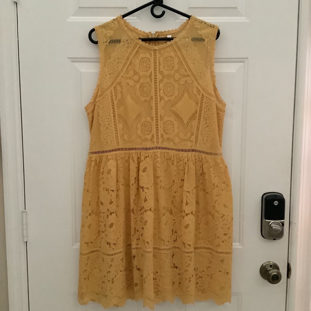 Xhilaration Lace Eyelet Overlay Sleeveless Dress Mustard Yellow‎ Sz XXL